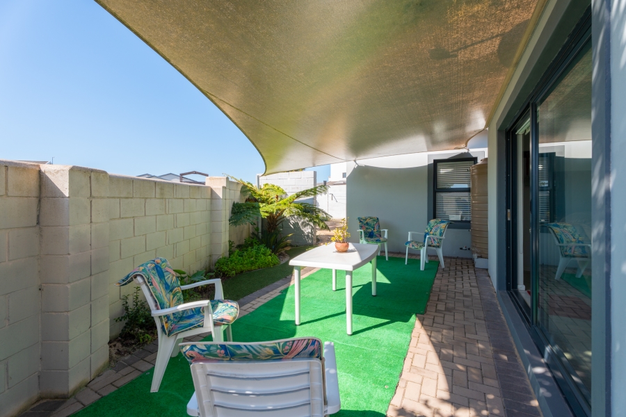 3 Bedroom Property for Sale in Country Club Western Cape